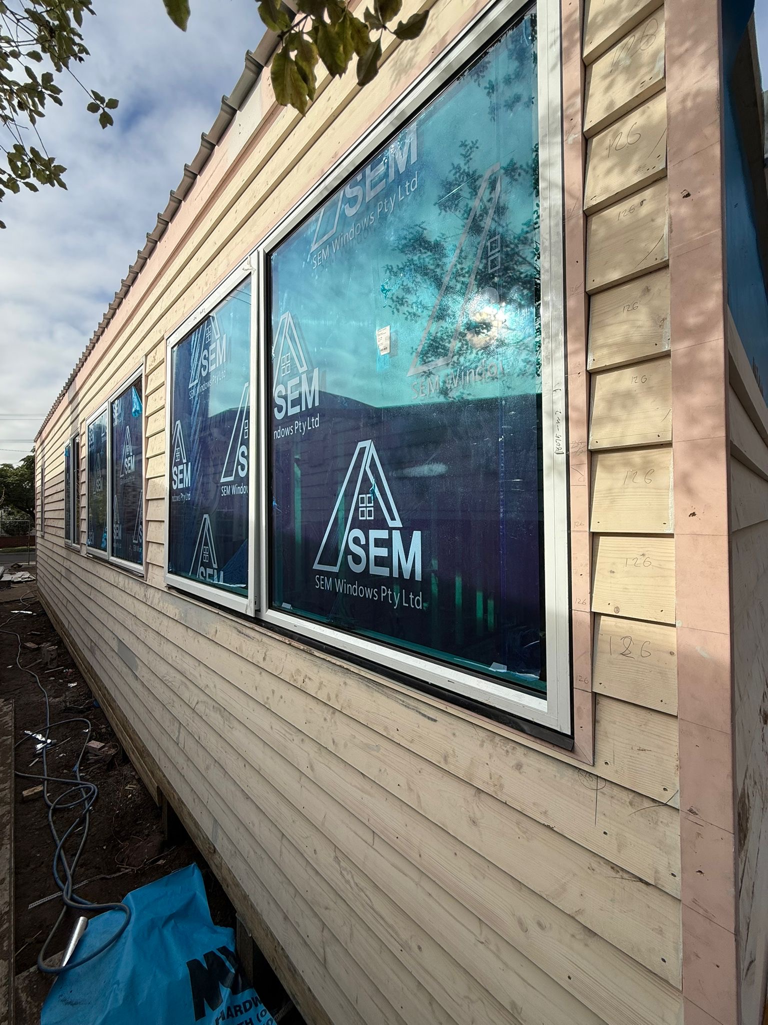 External cladding work