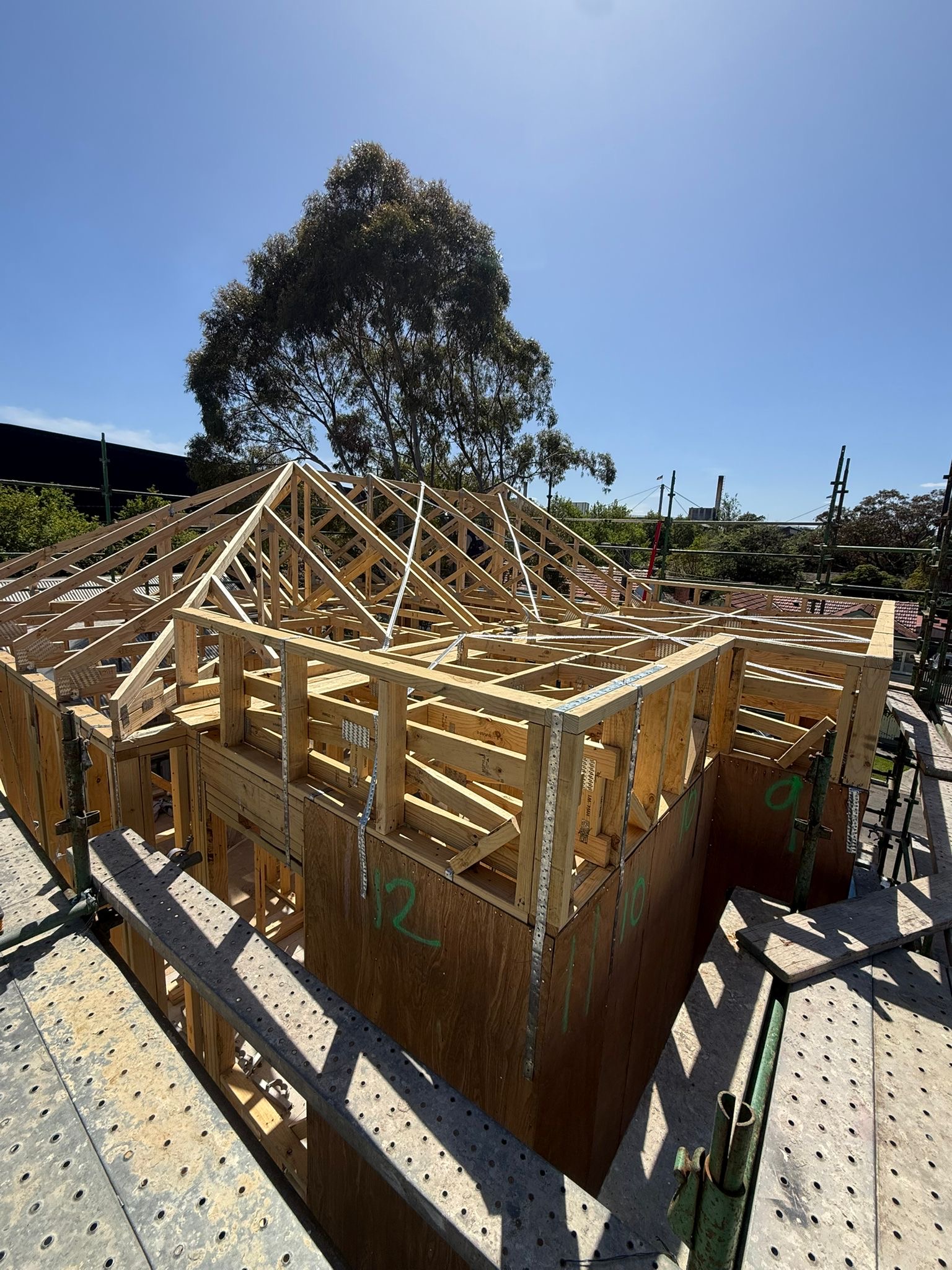 Upper level framing